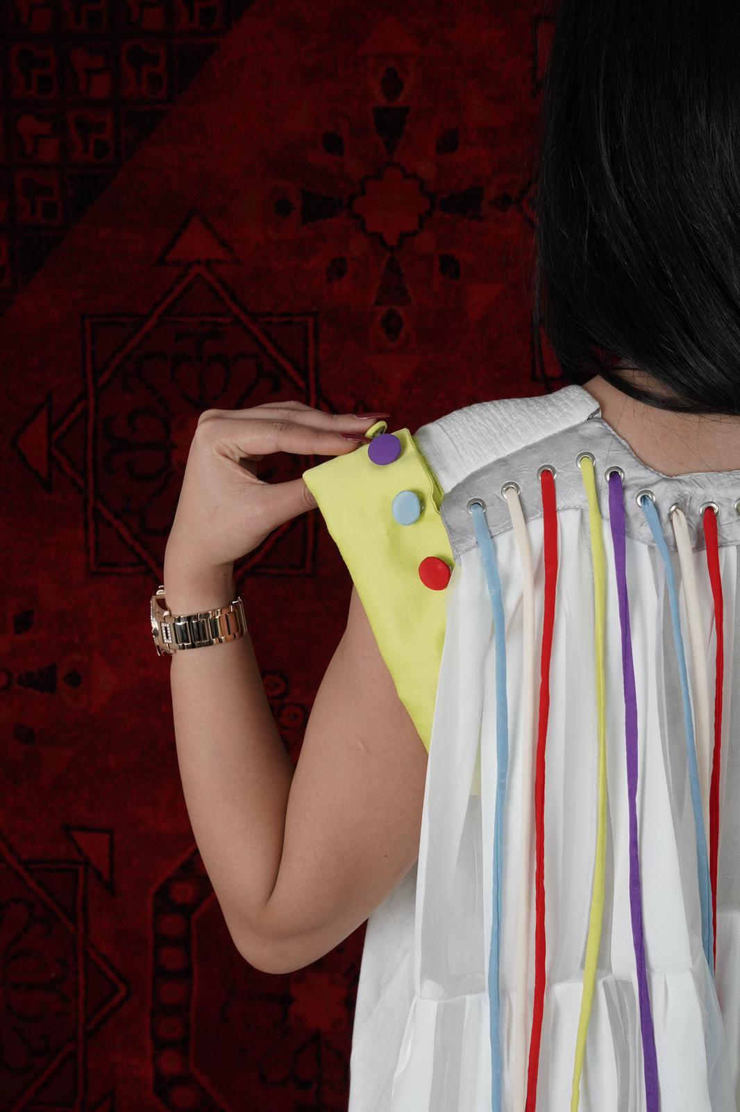 White Dress embroidered from the front with hair bands