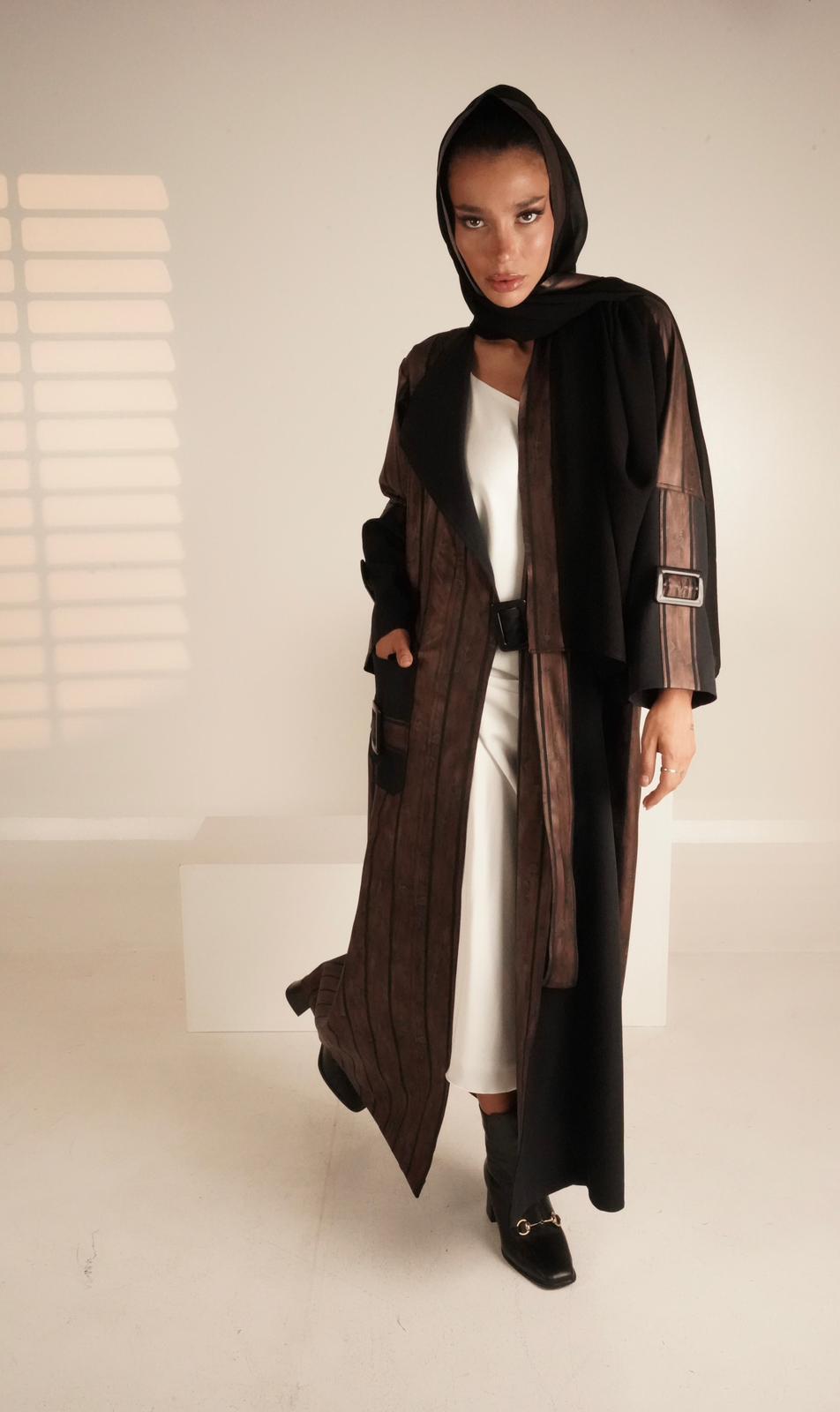 Abaya, shiny brown color