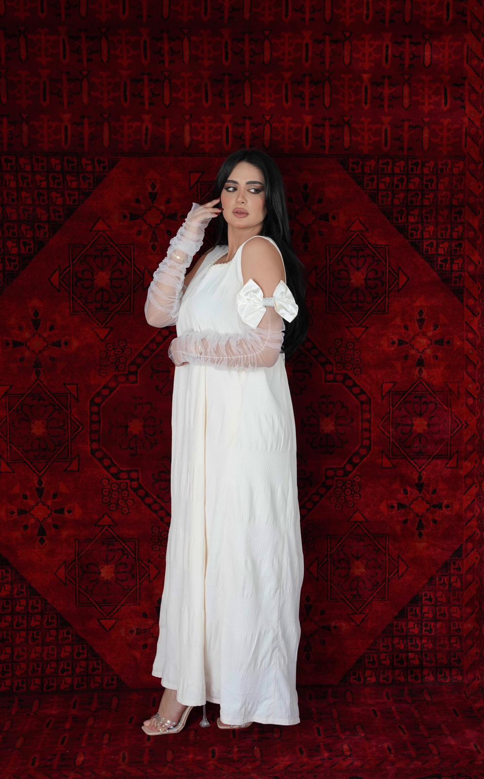 White Dress with open back and chiffon sleeves