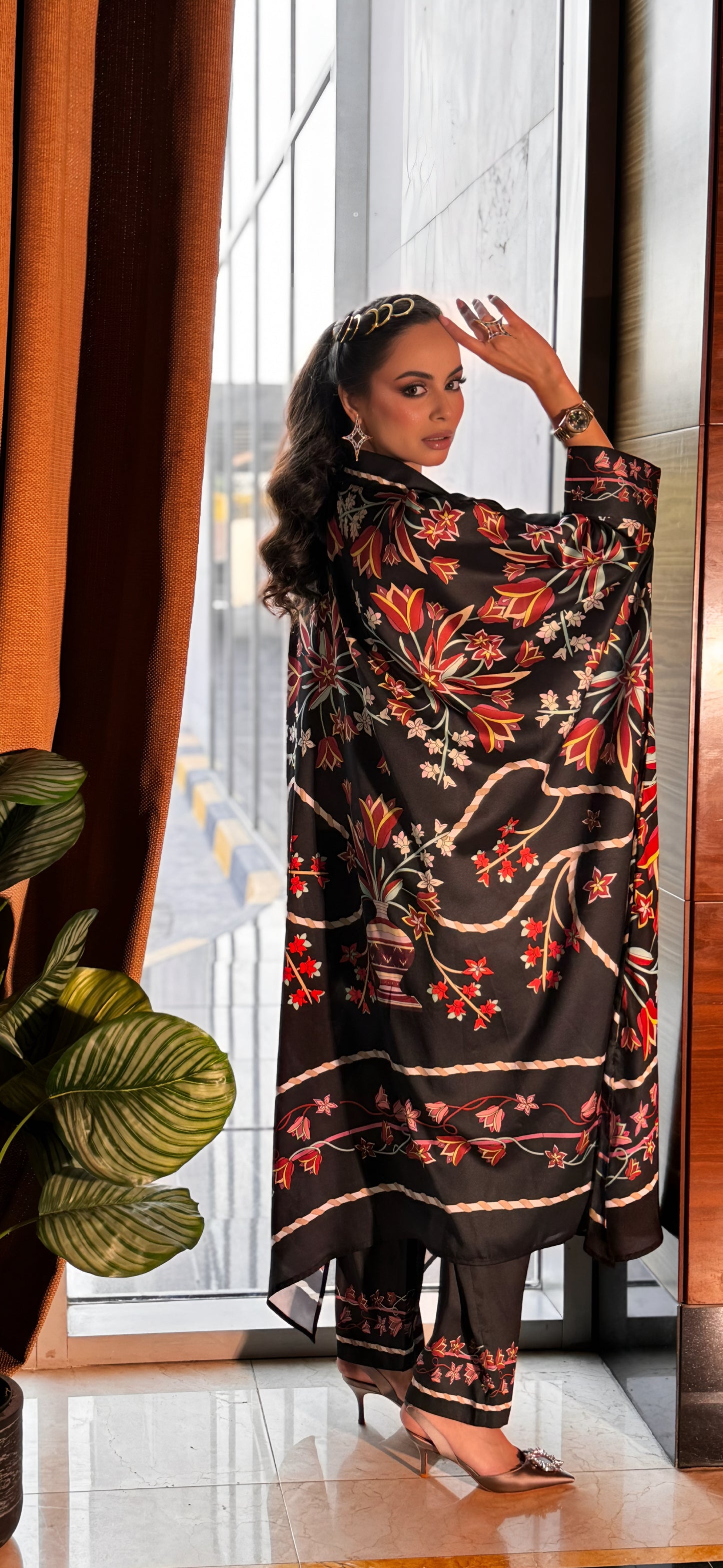 Stunning Maxi Dress and Pants Set with Floral Embroidery