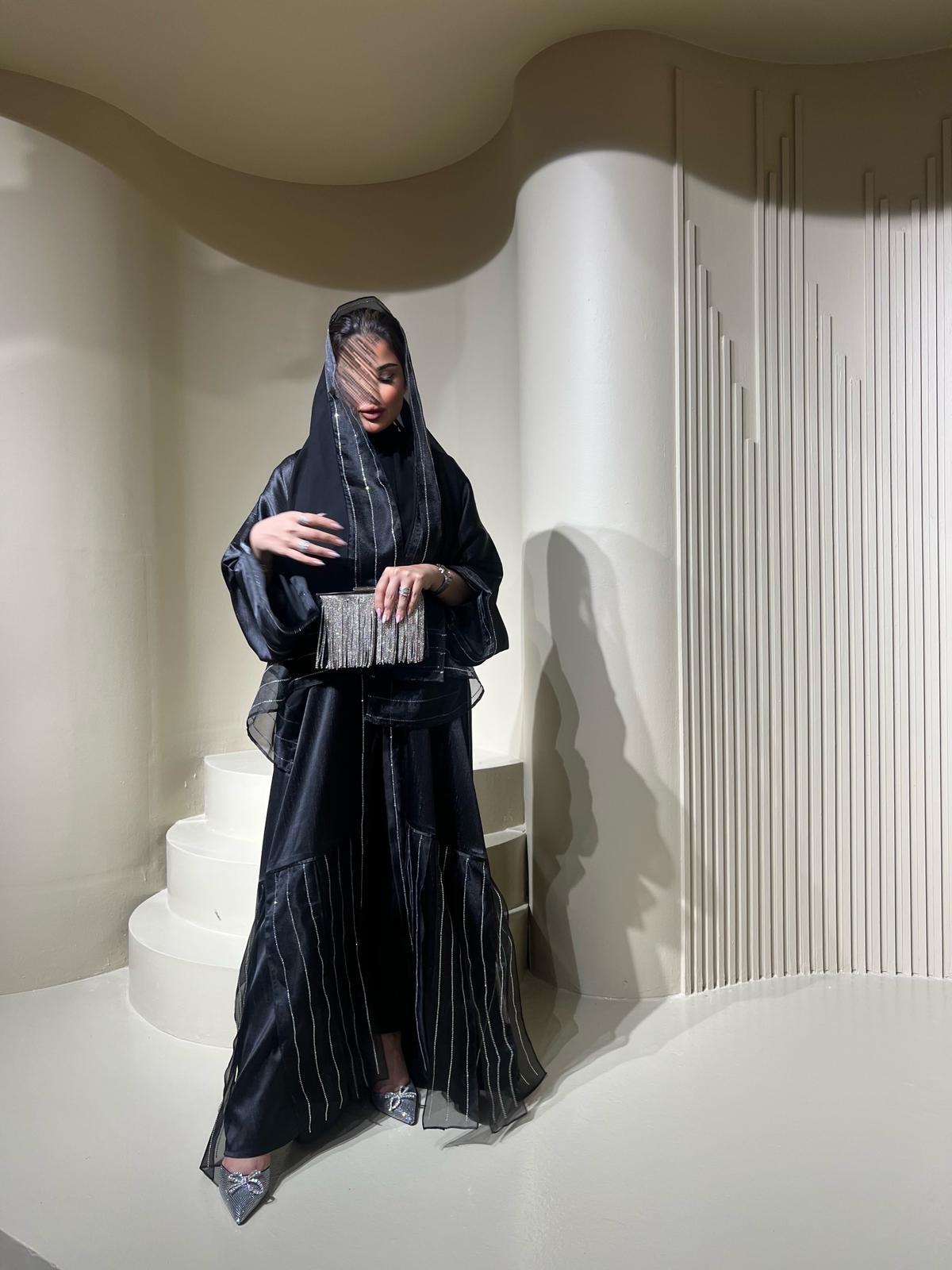 Abaya with sheen and striped chiffon