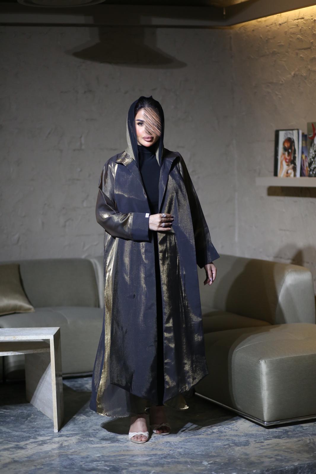Abaya with golden shine