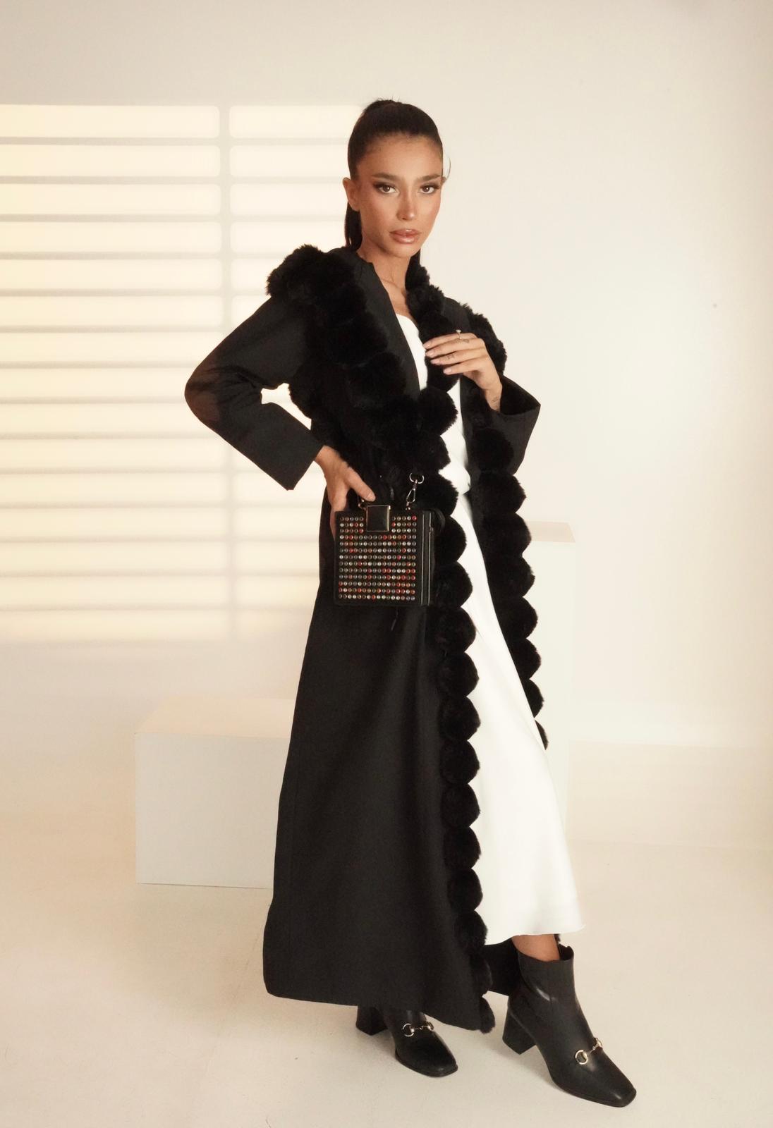 Abaya with fur