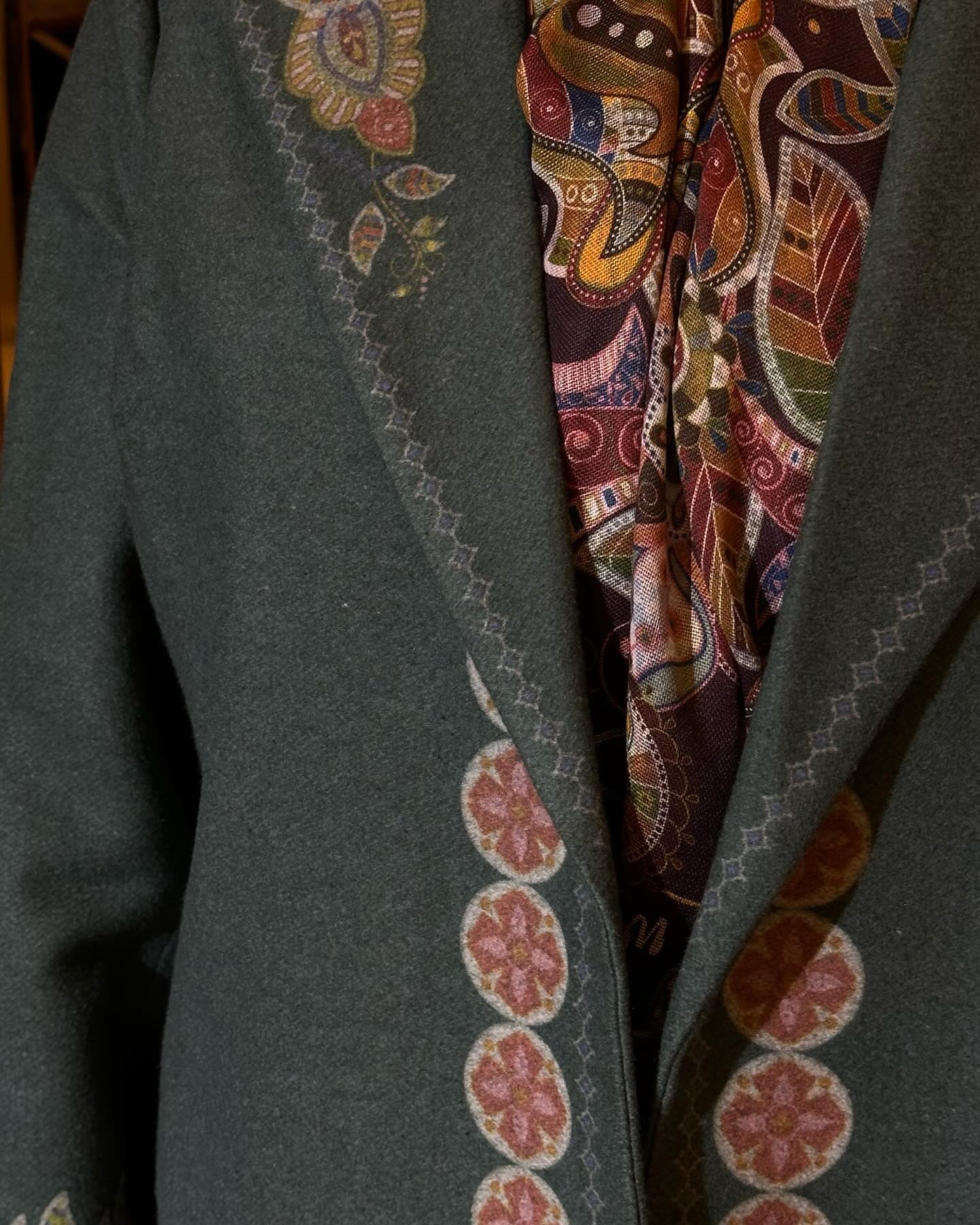 Elegant wool abaya, gray