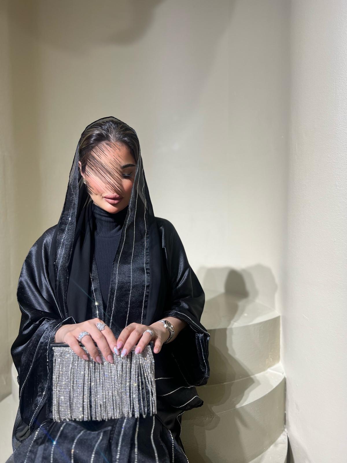 Abaya with sheen and striped chiffon