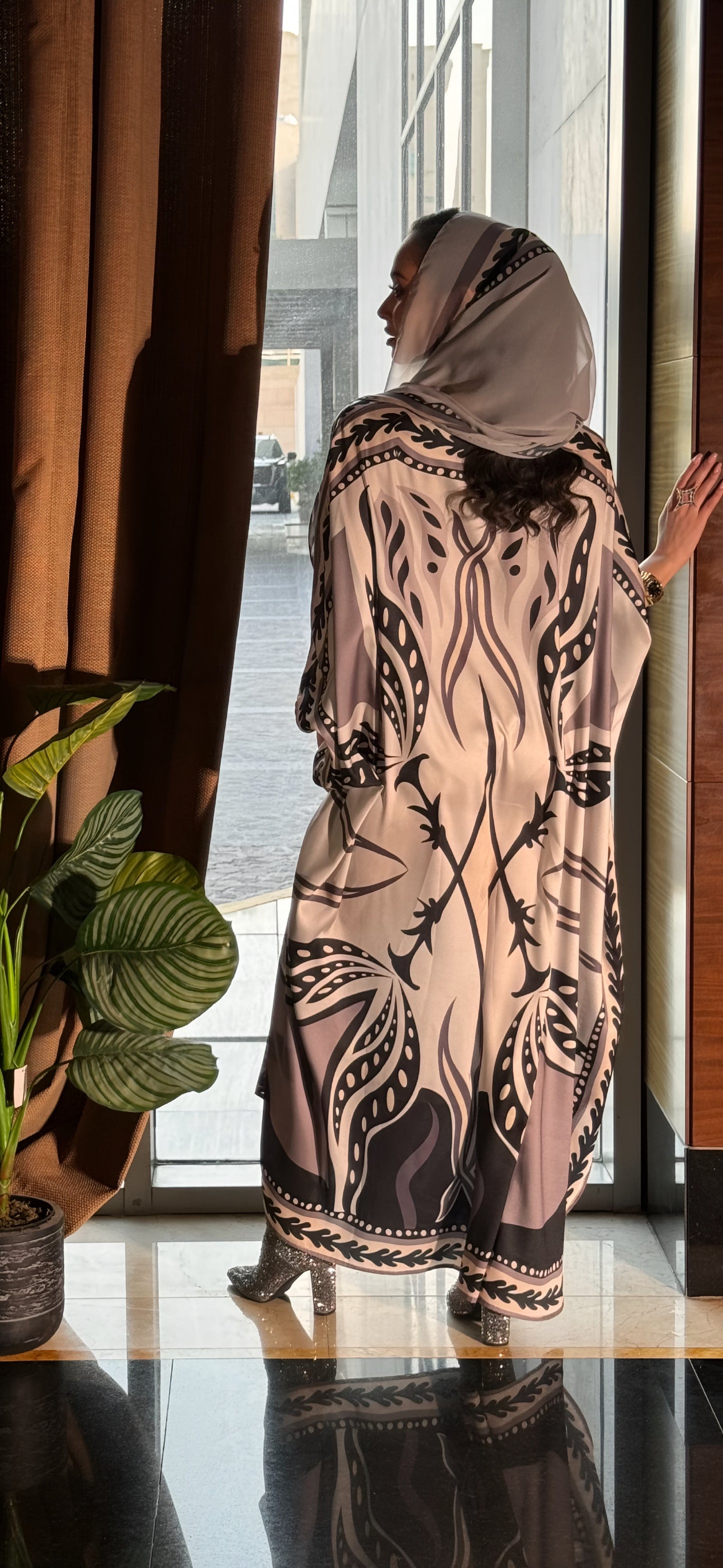 Sophisticated Silk Kaftan with Elegant Patterns