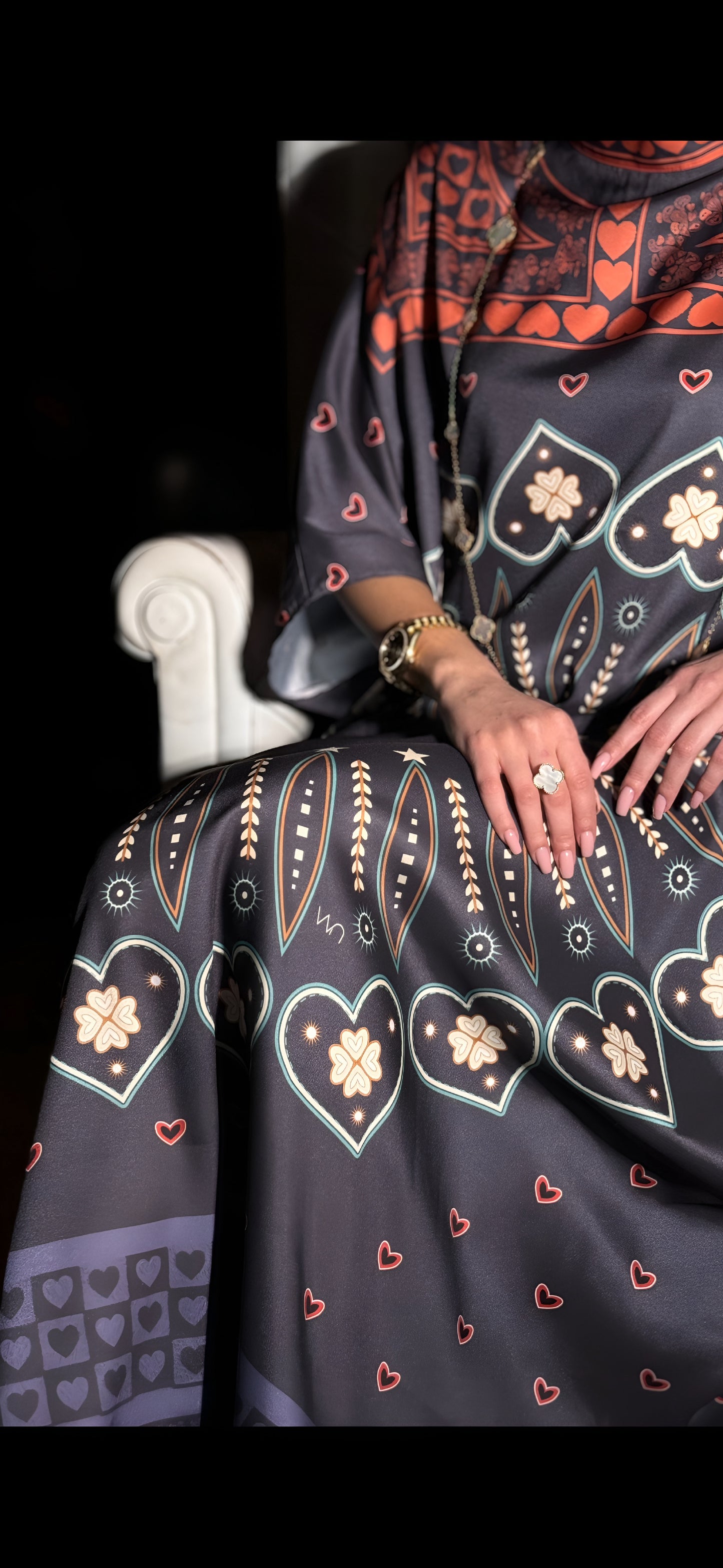 Luxurious Silk Kaftan with Intricate Patterns