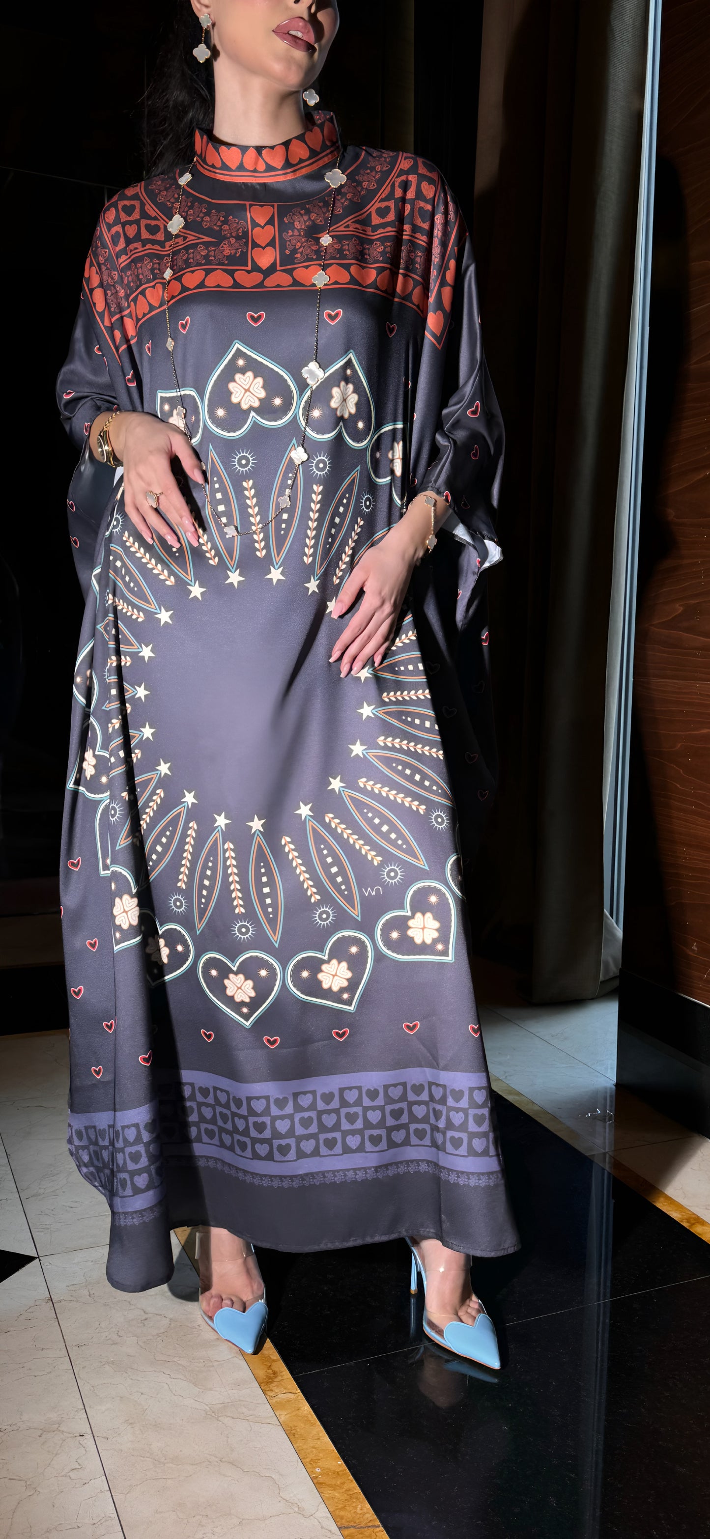 Luxurious Silk Kaftan with Intricate Patterns