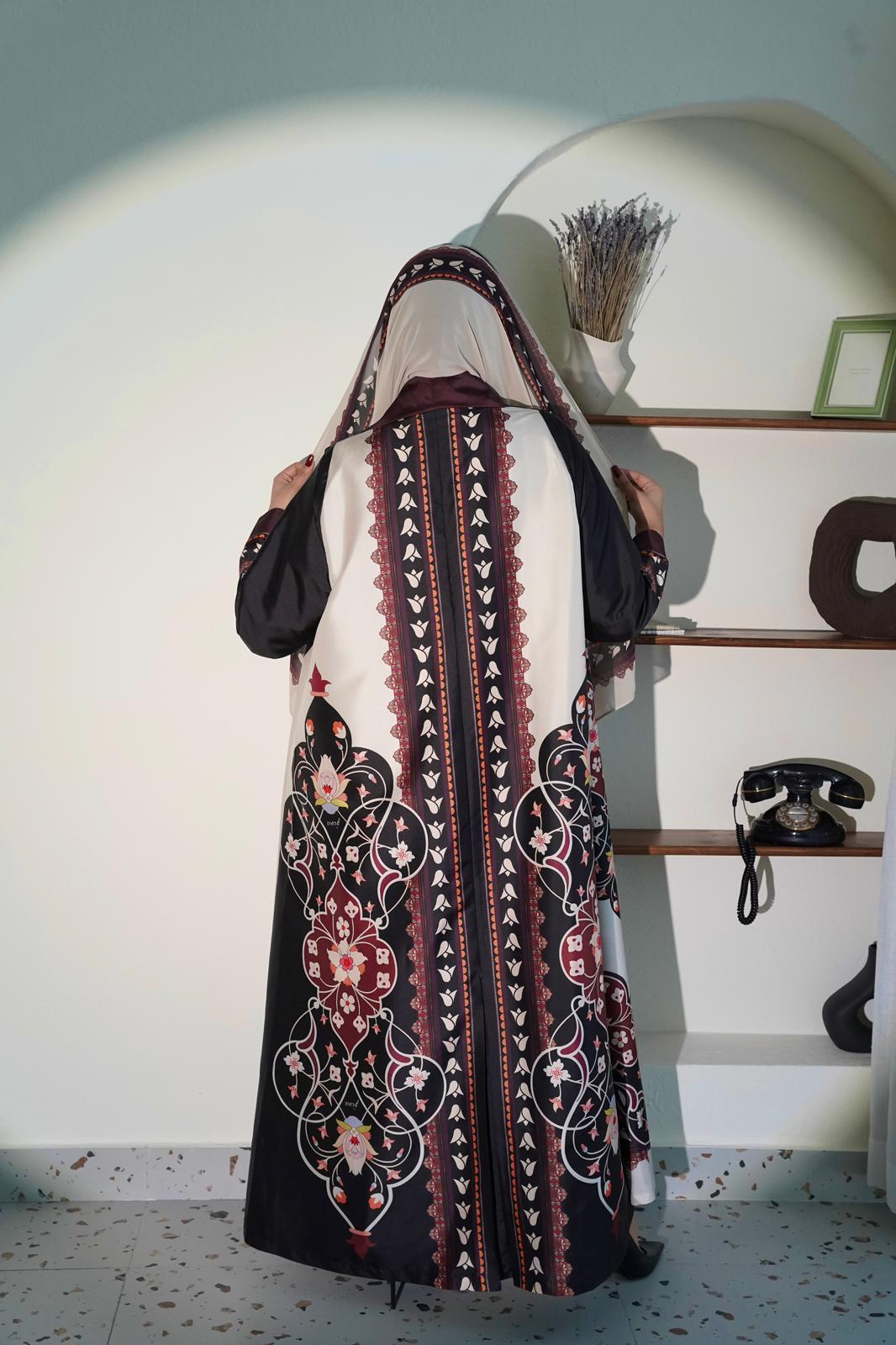 Loose purple abaya with embellishments